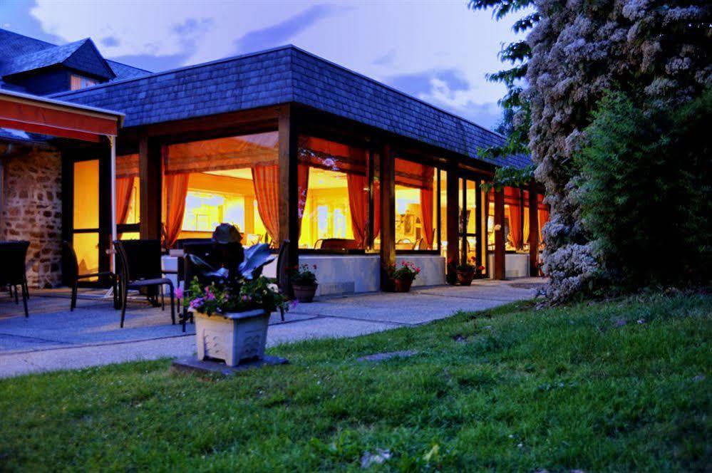 Отель Au Relais Du Gue De Selle Mezangers Экстерьер фото